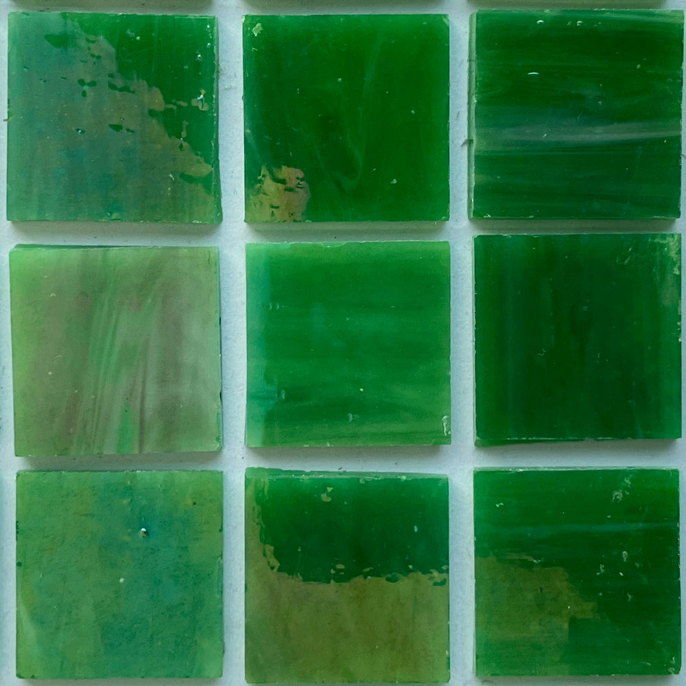 Glacier Tiffany Glass Mosaic 20mm  Grasshopper