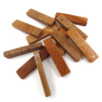 Varillas de mármol con veta de madera amarilla