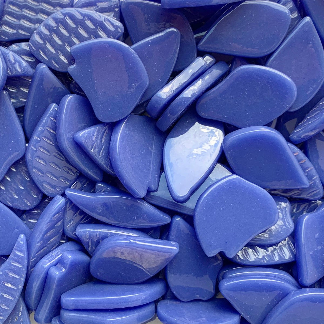 Verre Mosaique - glass mosaic -Glasmosaik-glasmozaïek-Bloemblaadjes Glas Warmblauw - mosaicshop