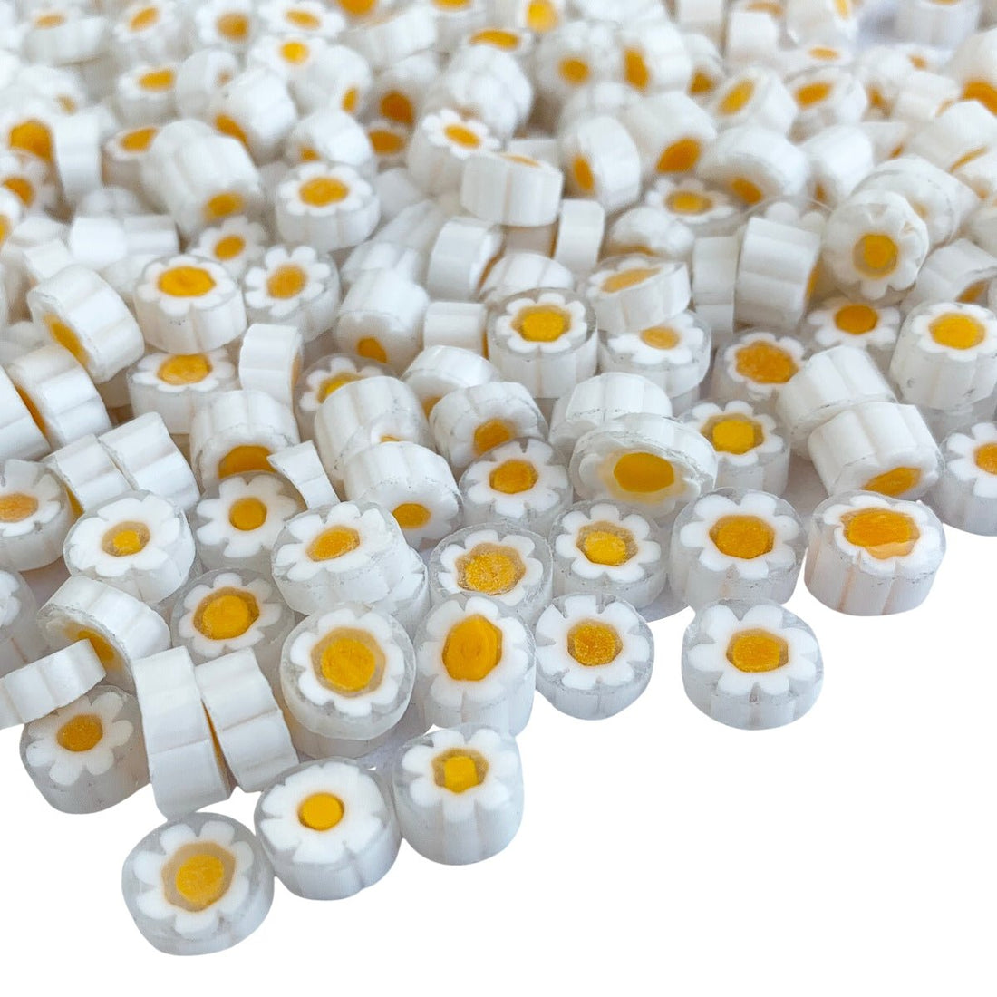 Verre Mosaique - glass mosaic -Glasmosaik-glasmozaïek-Millefiori Witte Margriet 11/12 doorzichtig - mosaicshop