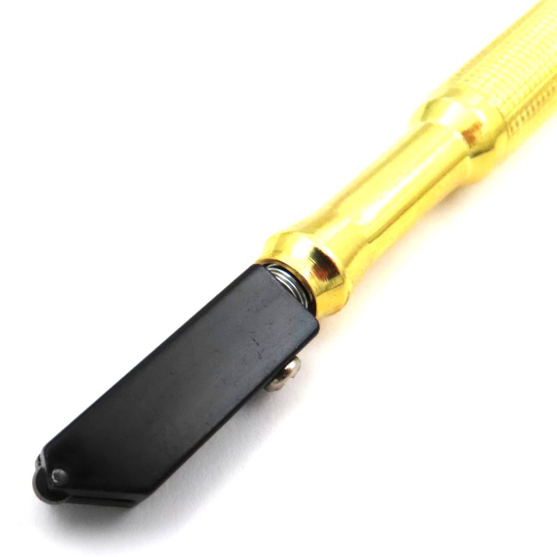 Glass cutter with oil reservoir, slim head and brass handle