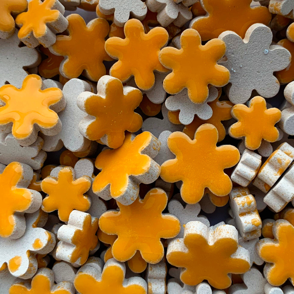Charms Fleurs Curry