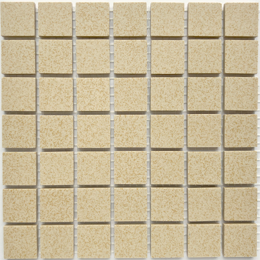 Winckelmans Jaune 202 Mouchetés – tessere di mosaico opache da 20x20 mm su rete