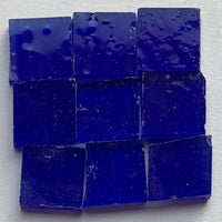Détail de Tiffany Glacier Cobalt avec neuf tesselles de verre