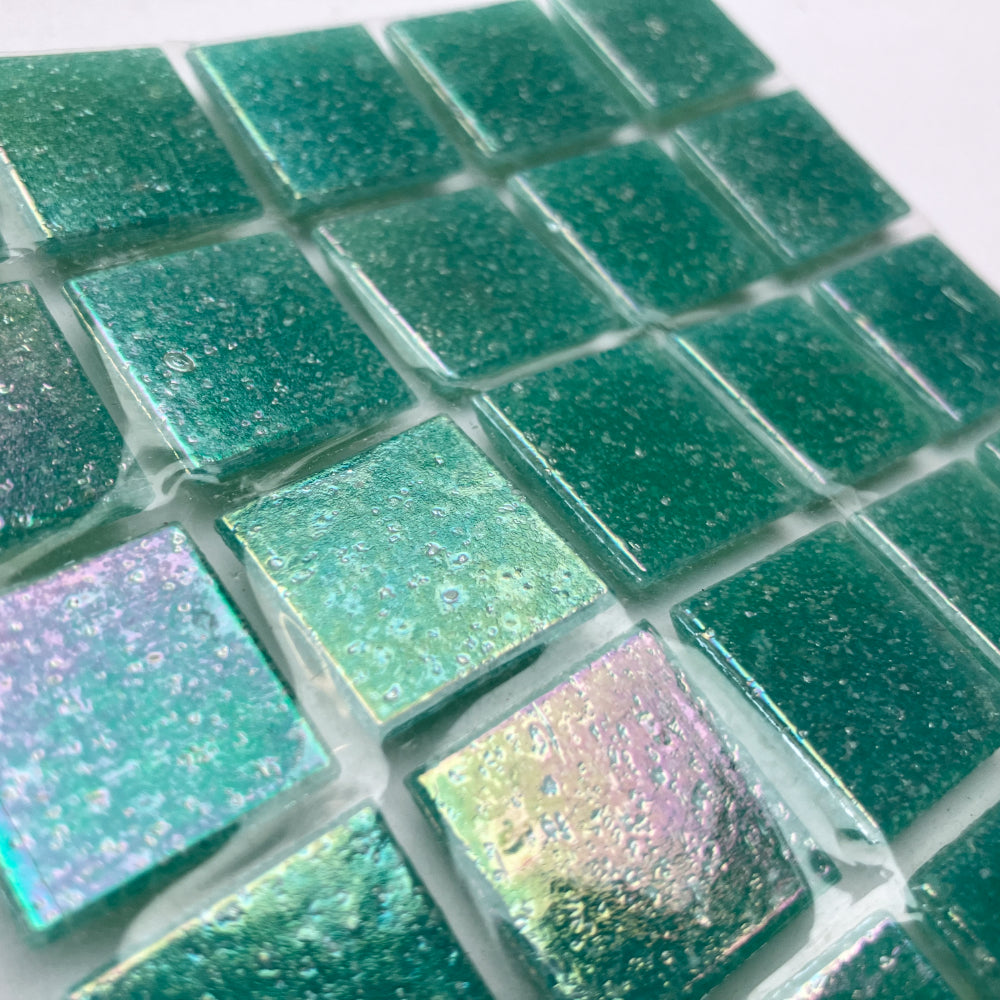 Mosaico di vetro iridescente 20mm Oceano