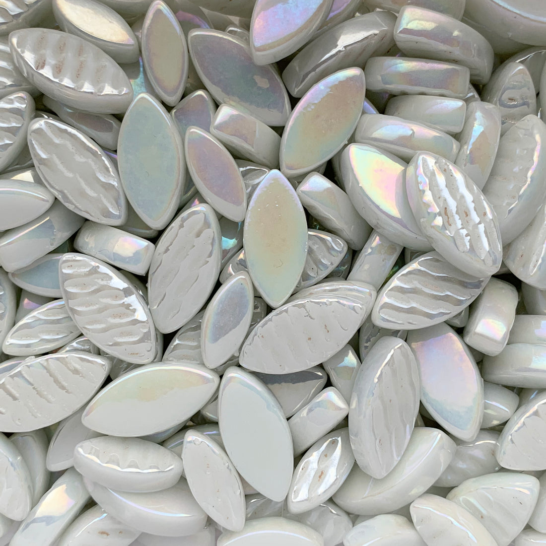 Mosaiksteinen Elipsenform Perle Glas  Weiß