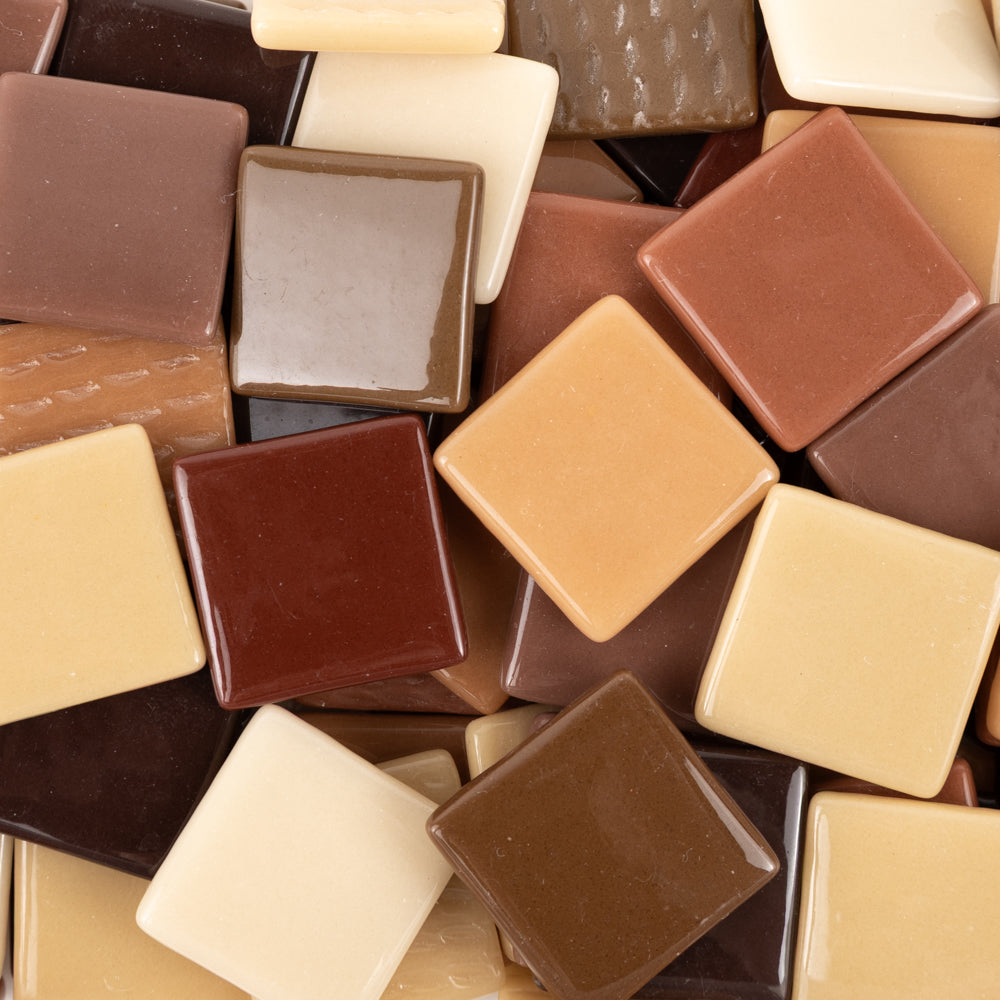 Packshot Pâte de Verre – brown mix- 25mm x 25mm