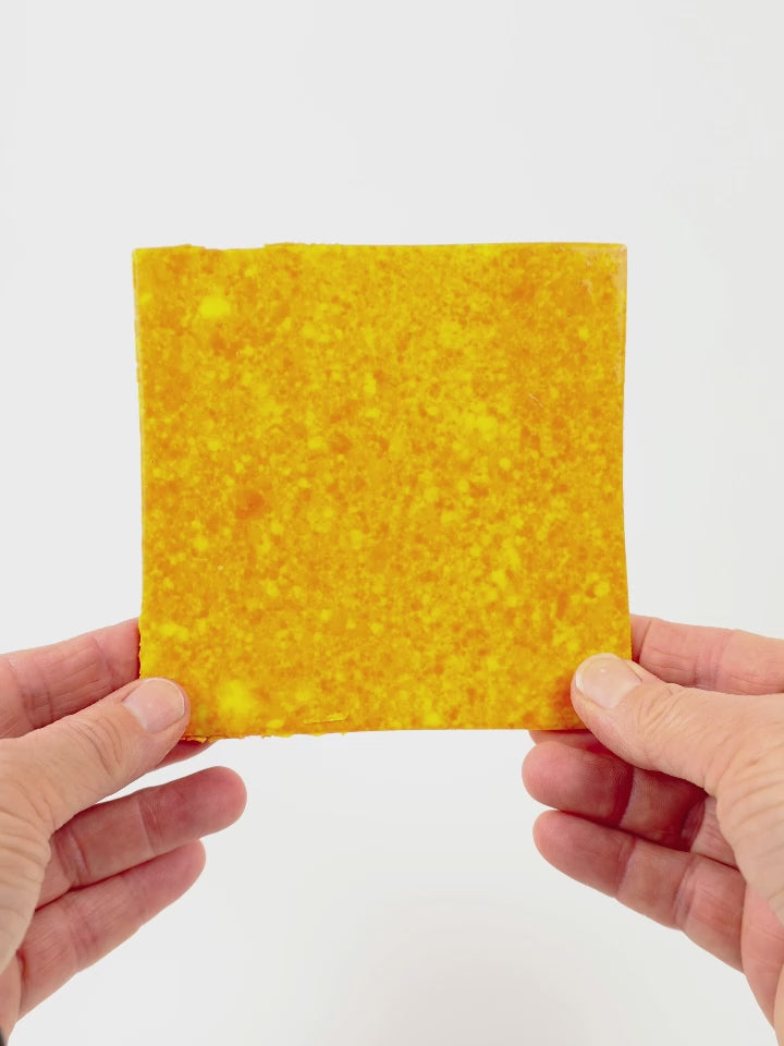 Video showing Morasutti Smalti mosaic tile – orange – 11.5 x 11.5 cm, rotated to show full tile