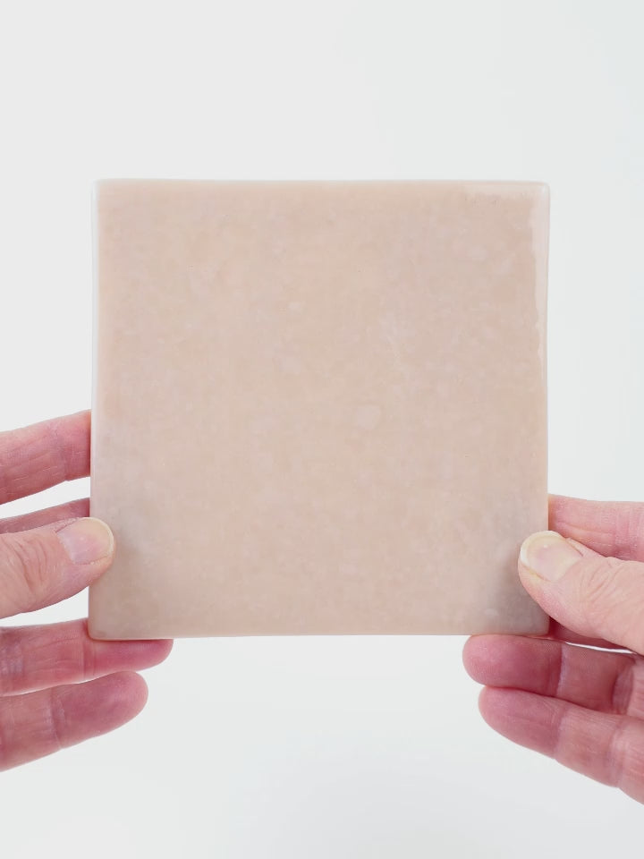 Video showing Morasutti Smalti mosaic tile – beige – 11.5 x 11.5 cm, rotated to show full tile