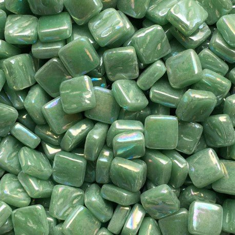 Ottoman Madreperla 8mm Verde Rugiada