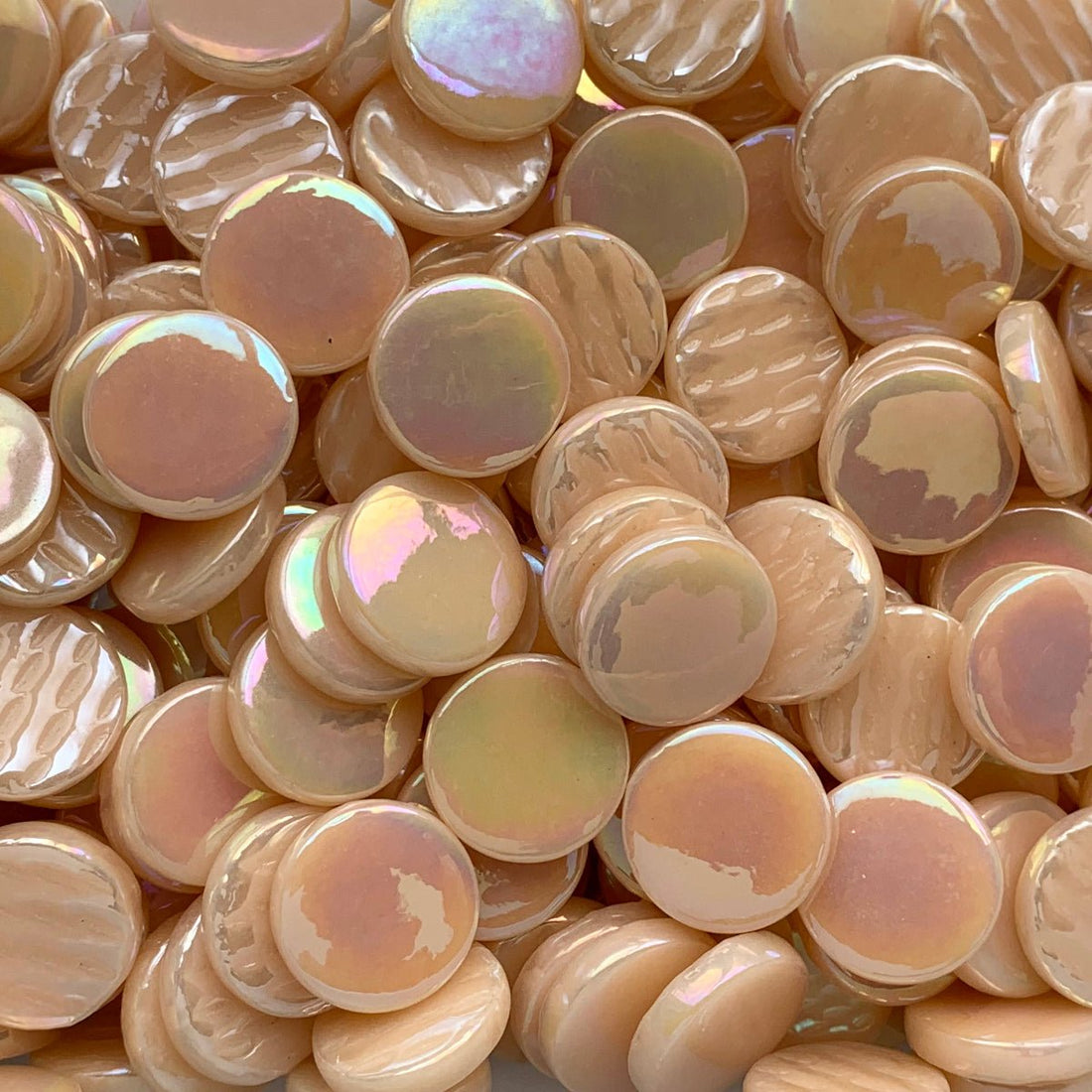 Verre Mosaique - glass mosaic -Glasmosaik-glasmozaïek-Ronde Glastegel Parelmoer 18mm Blush - mosaicshop