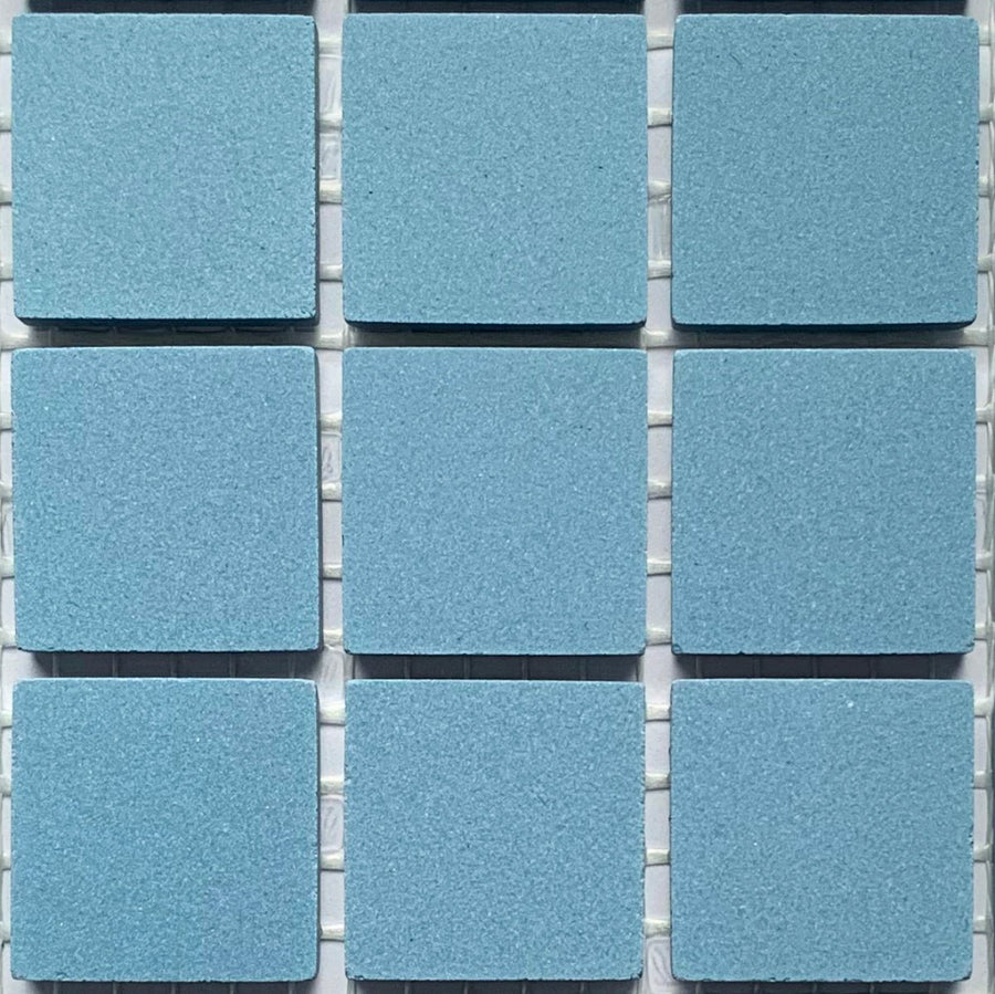 Winckelmans Bleu Foncé – tessere di mosaico opache da 20x20 mm su rete