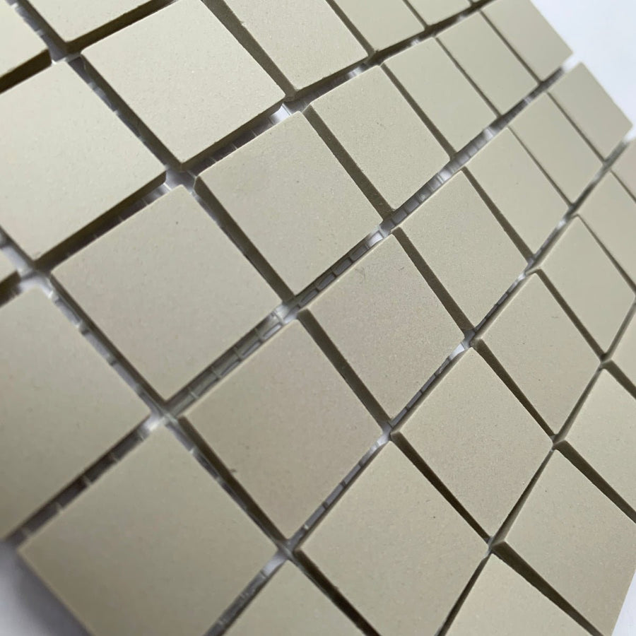 Winckelmans Perle – matt 20x20 mm mosaic tiles on mesh