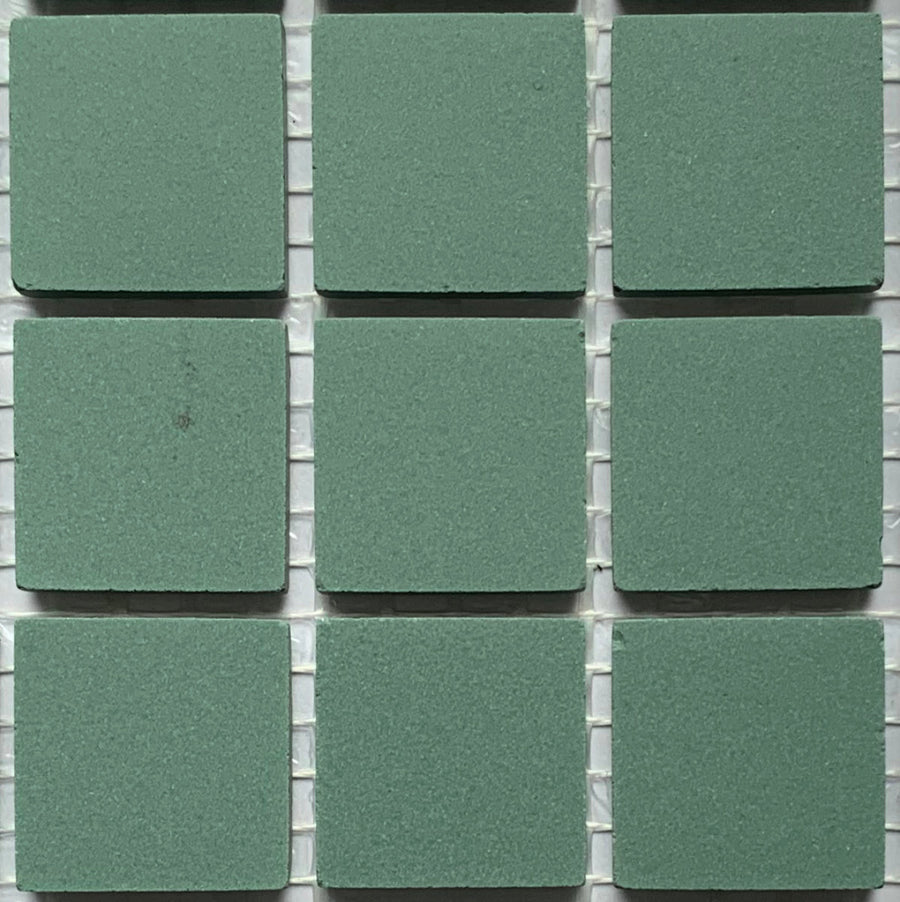 Winckelmans Vert Foncé – matte Mosaikfliesen im Format 20x20 mm auf Netz