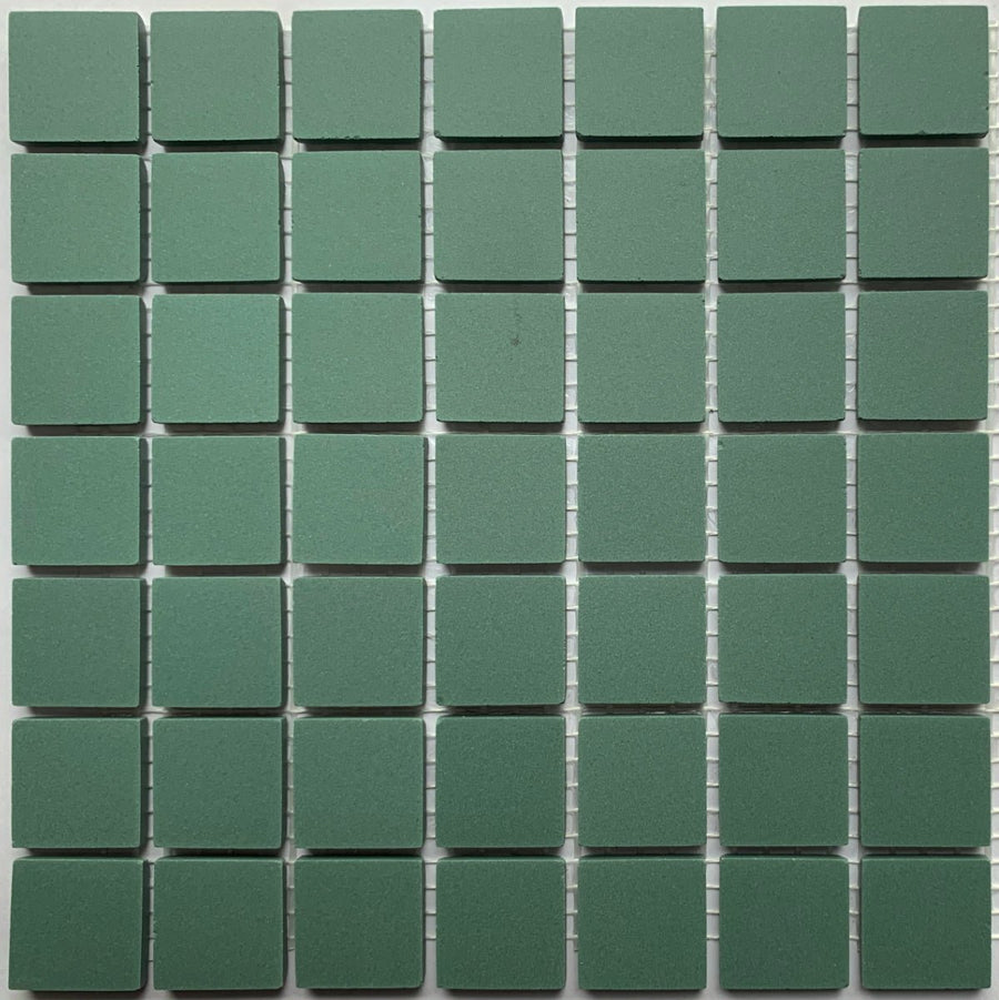 Winckelmans Vert Foncé – matte Mosaikfliesen im Format 20x20 mm auf Netz